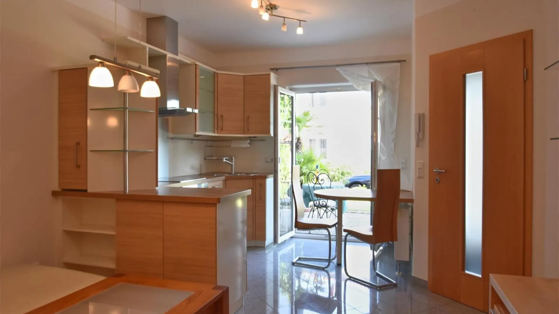 Lovely Flat In Deggendorf With Luxurious Furnishings With Southern Flair Apartment