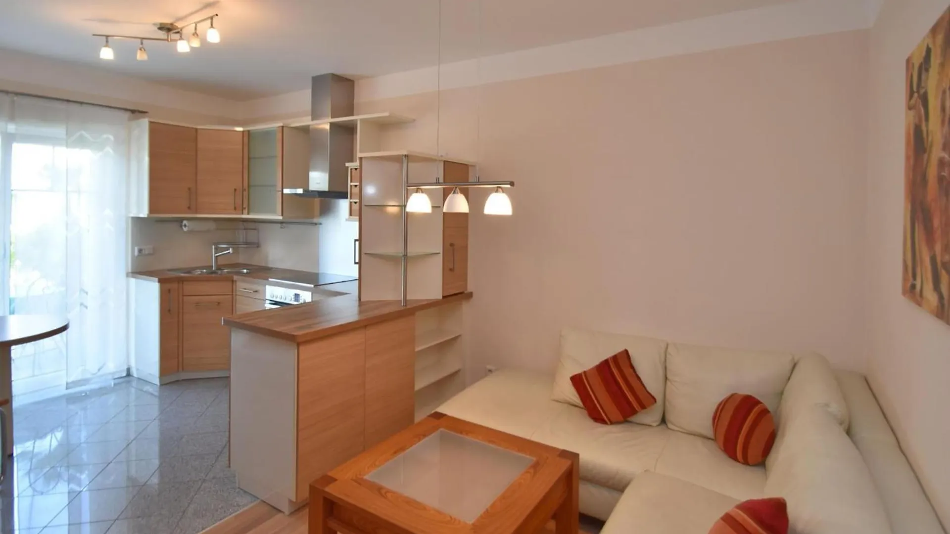 Lovely Flat In Deggendorf With Luxurious Furnishings With Southern Flair